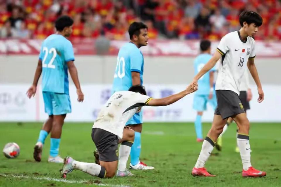 能否晋级U, OSVQh, 接关系国足