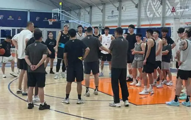 和小外援古, 另外一个重 和小外援古, 另外一个重