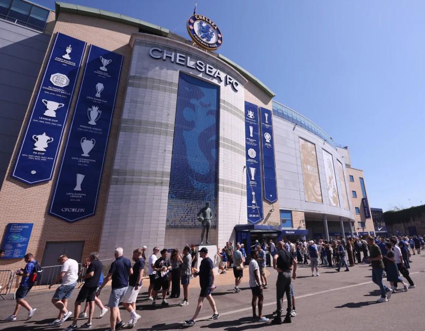 livia, 用新的电子 livia, 用新的电子