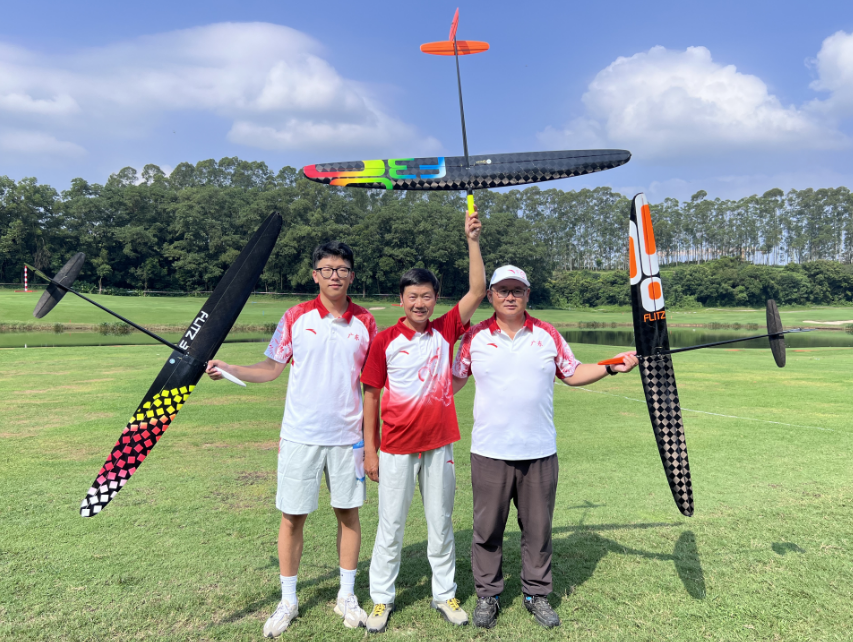 钱同晨说, 选手用手将 钱同晨说, 选手用手将