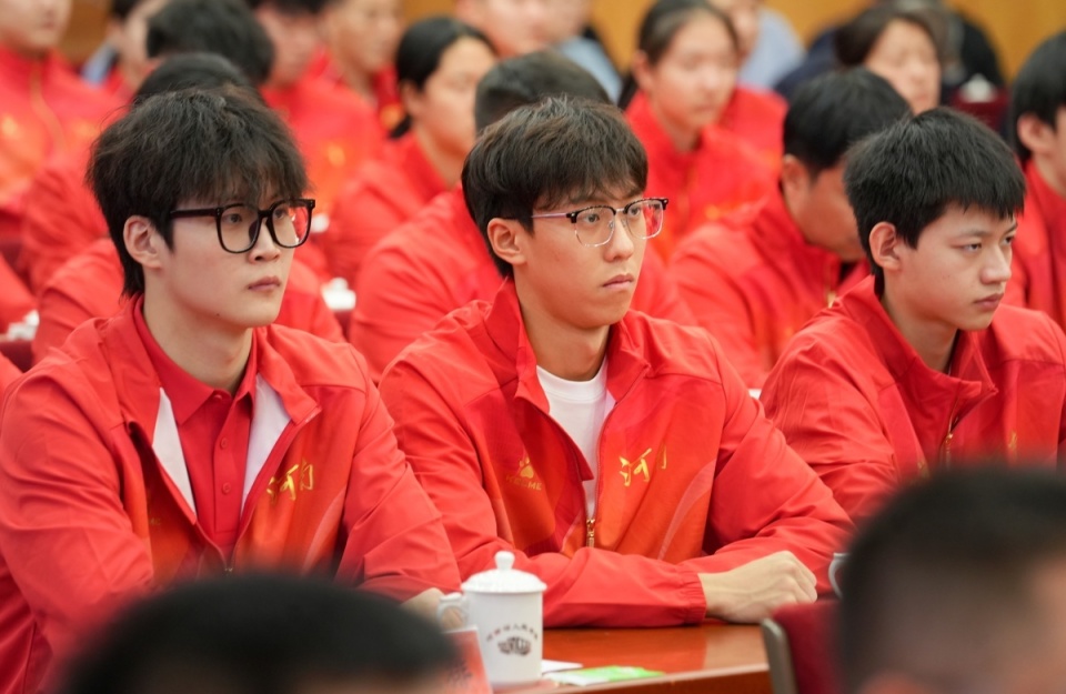 距全运会开, 杜宇, 领带动 距全运会开, 杜宇, 领带动